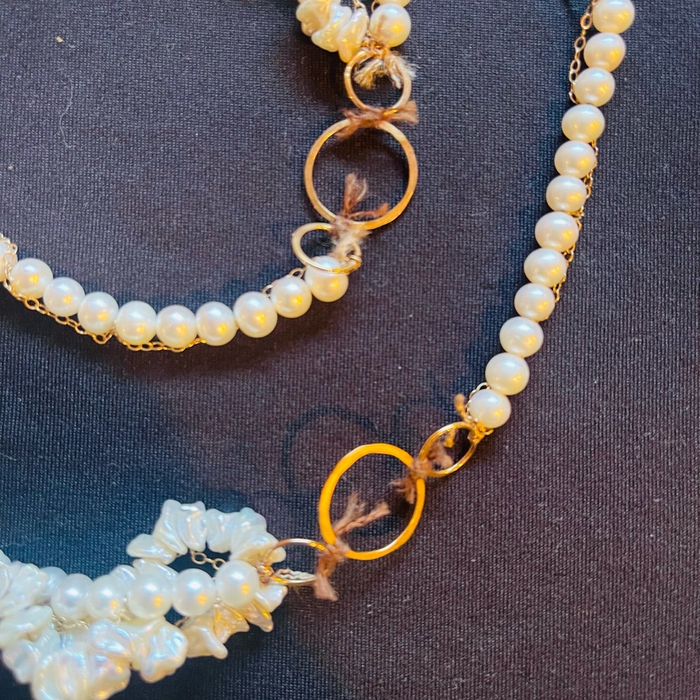 Melissa Joy Manning Pearl and gold necklace - Picture 7 of 16